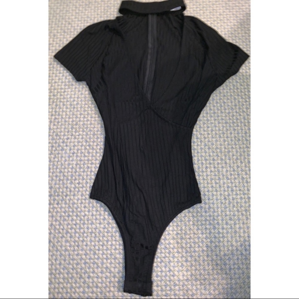 LF CHOKER BODYSUIT